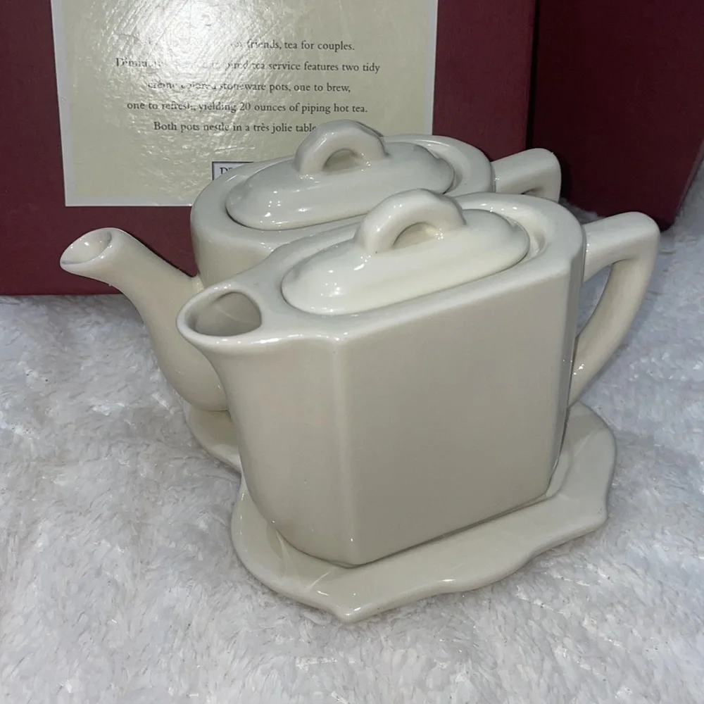 NIB restoration hardware tea for two teapot gift set